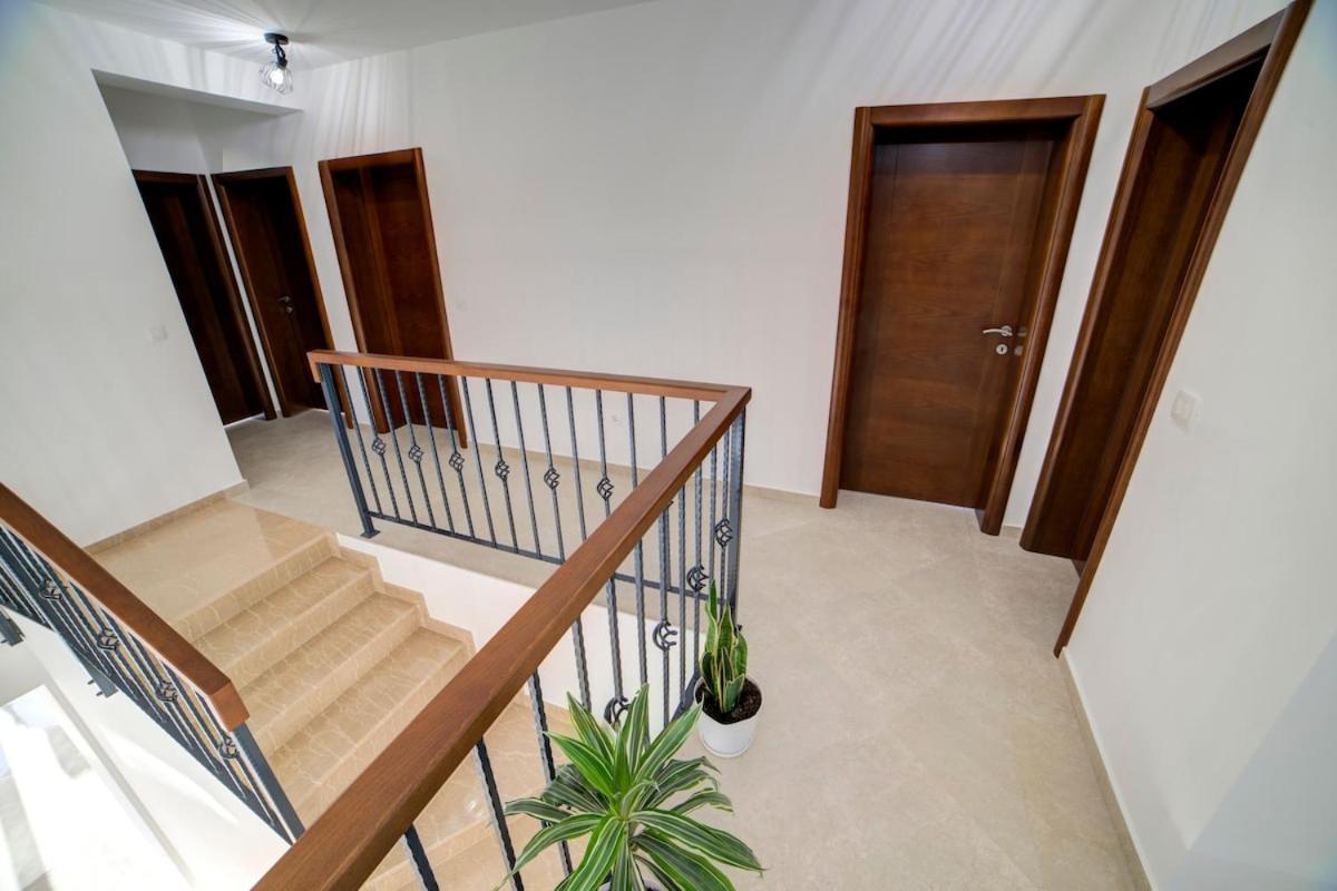 Villa Jelena With Private Pool - Lapcici 布德瓦 外观 照片